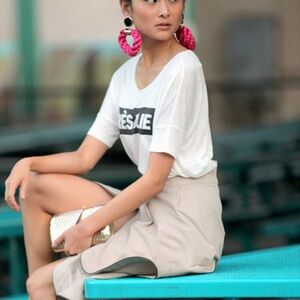 Meredith Wendell Braided Rope set Gold Accents

1 pair of earrings 
1 bracelet